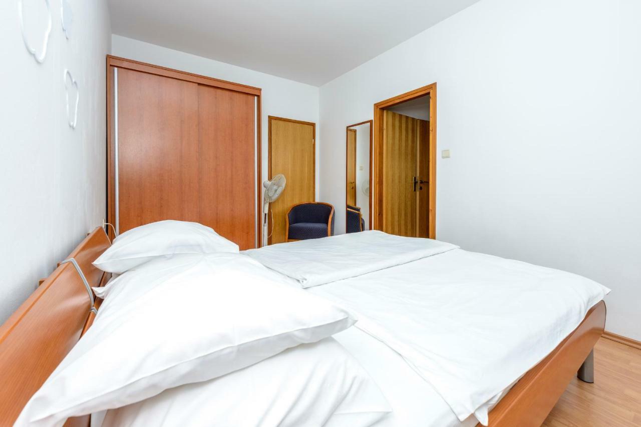 Bellevue 2 *